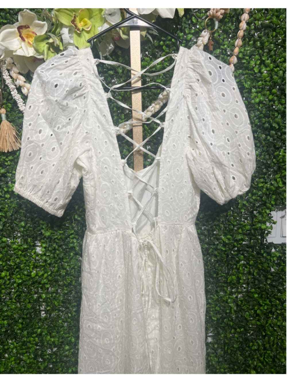 Women's ASOS White Eyelet Puff Sleeve Lace-Up Back Maxi Dress Size 4 Summer Day - Picture 8 of 10